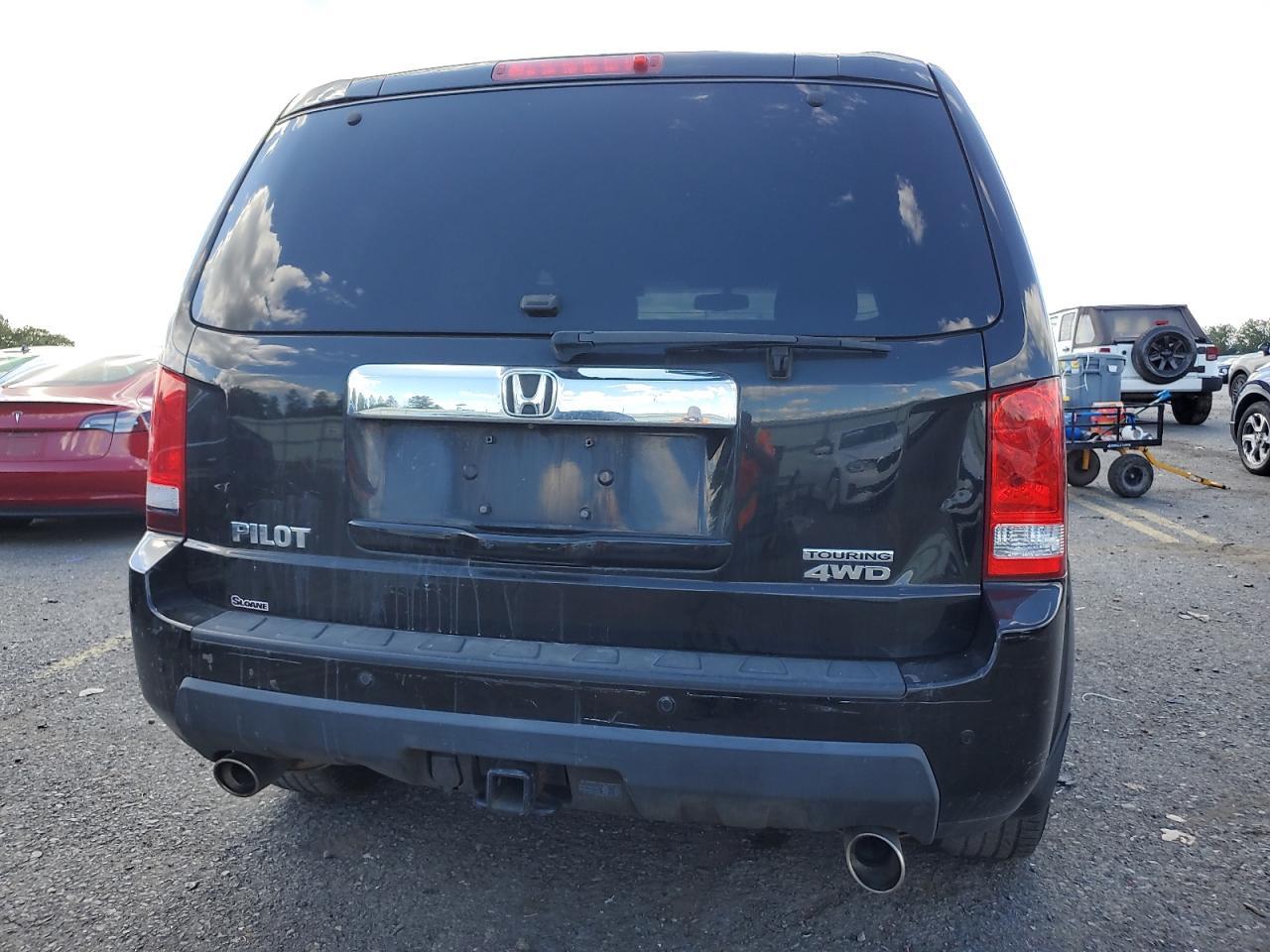 2011 HONDA PILOT