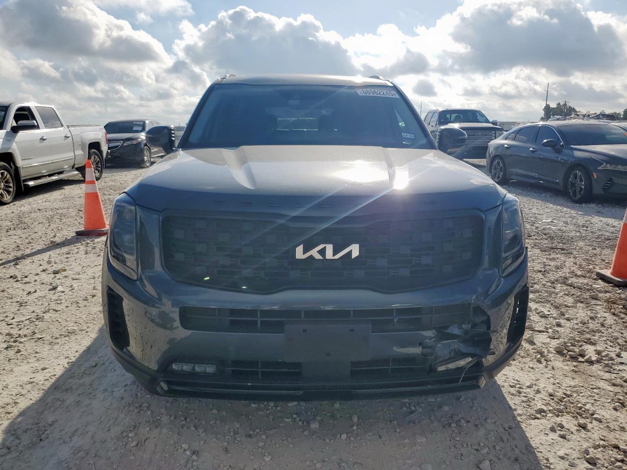 2022 KIA Telluride