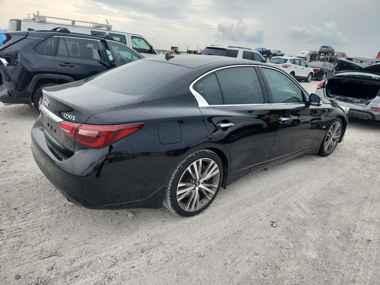 2018 INFINITI Q50