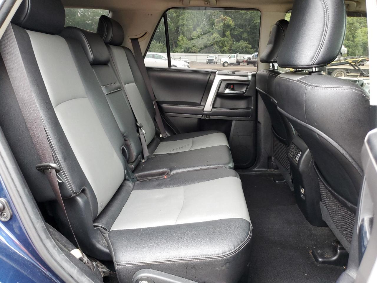 2018 TOYOTA 4Runner