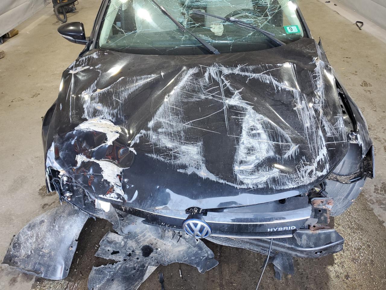 2014 VOLKSWAGEN JETTA