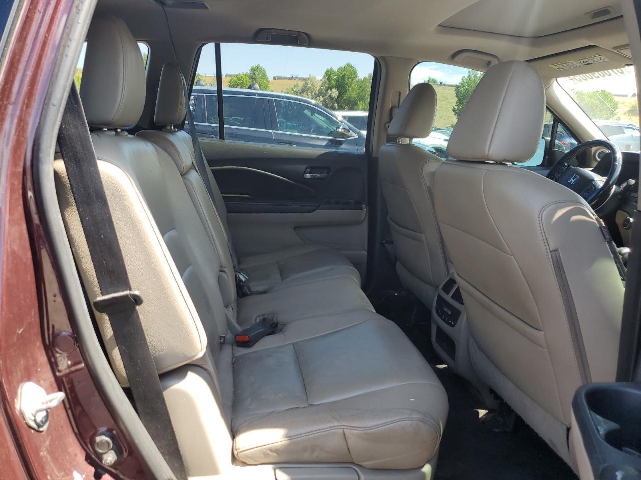 2016 HONDA PILOT