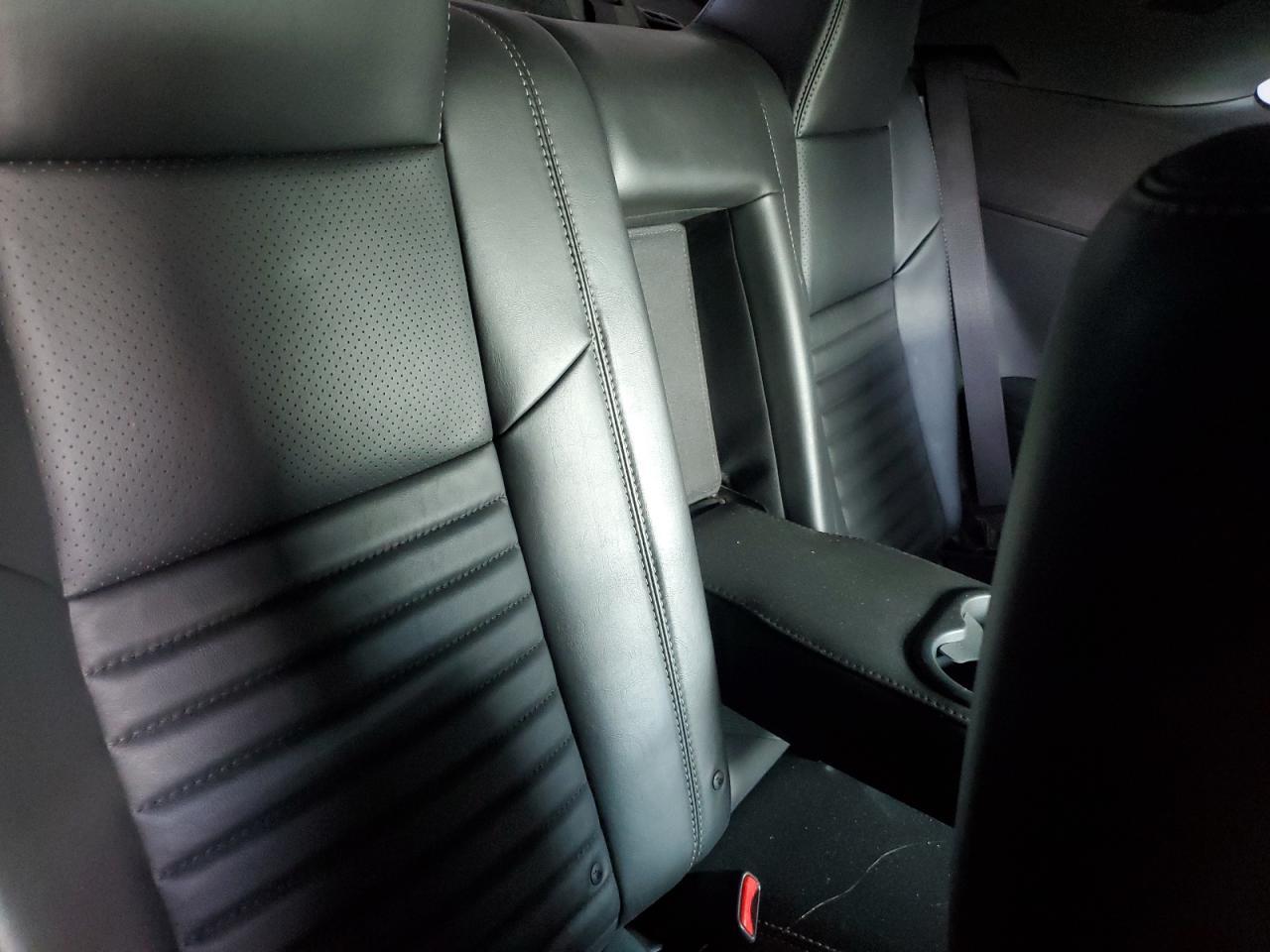 2013 DODGE Challenger