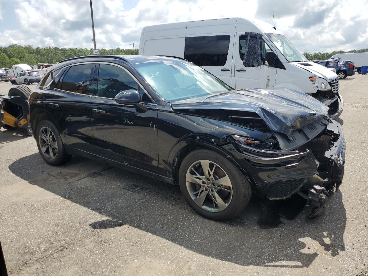 2022 GENESIS GV70