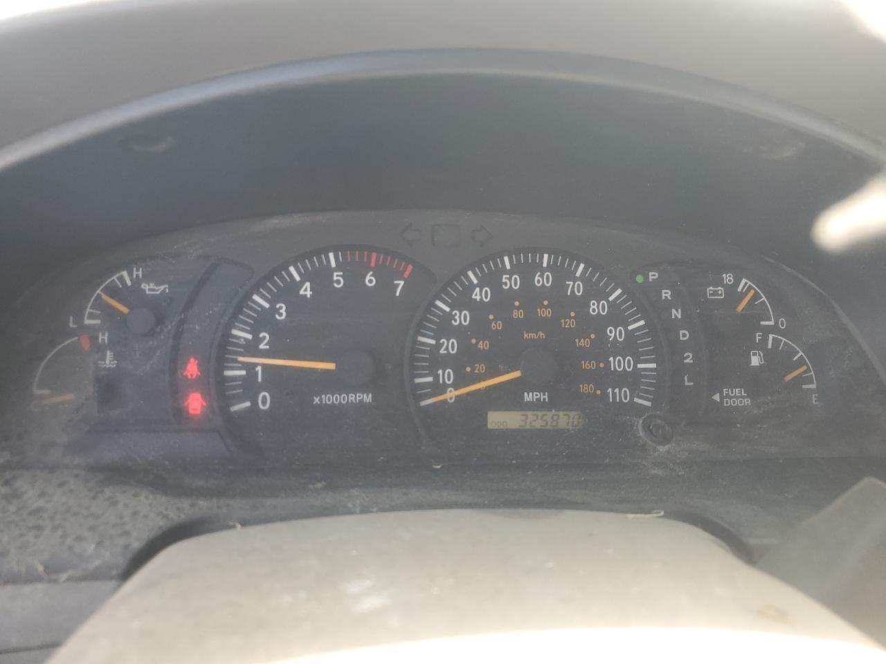 2002 TOYOTA TUNDRA