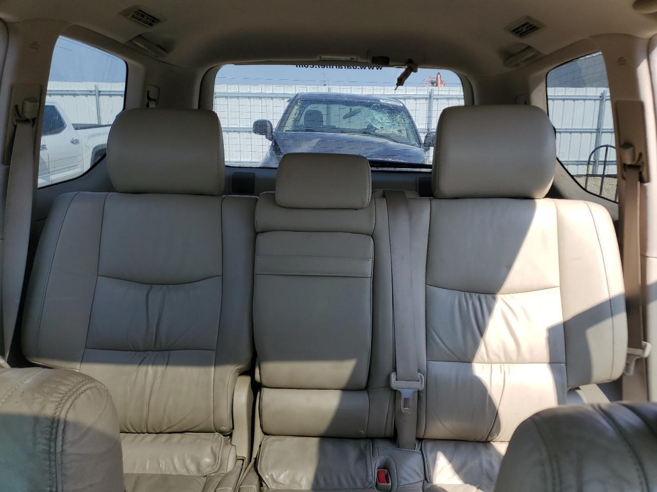 2004 LEXUS Gx