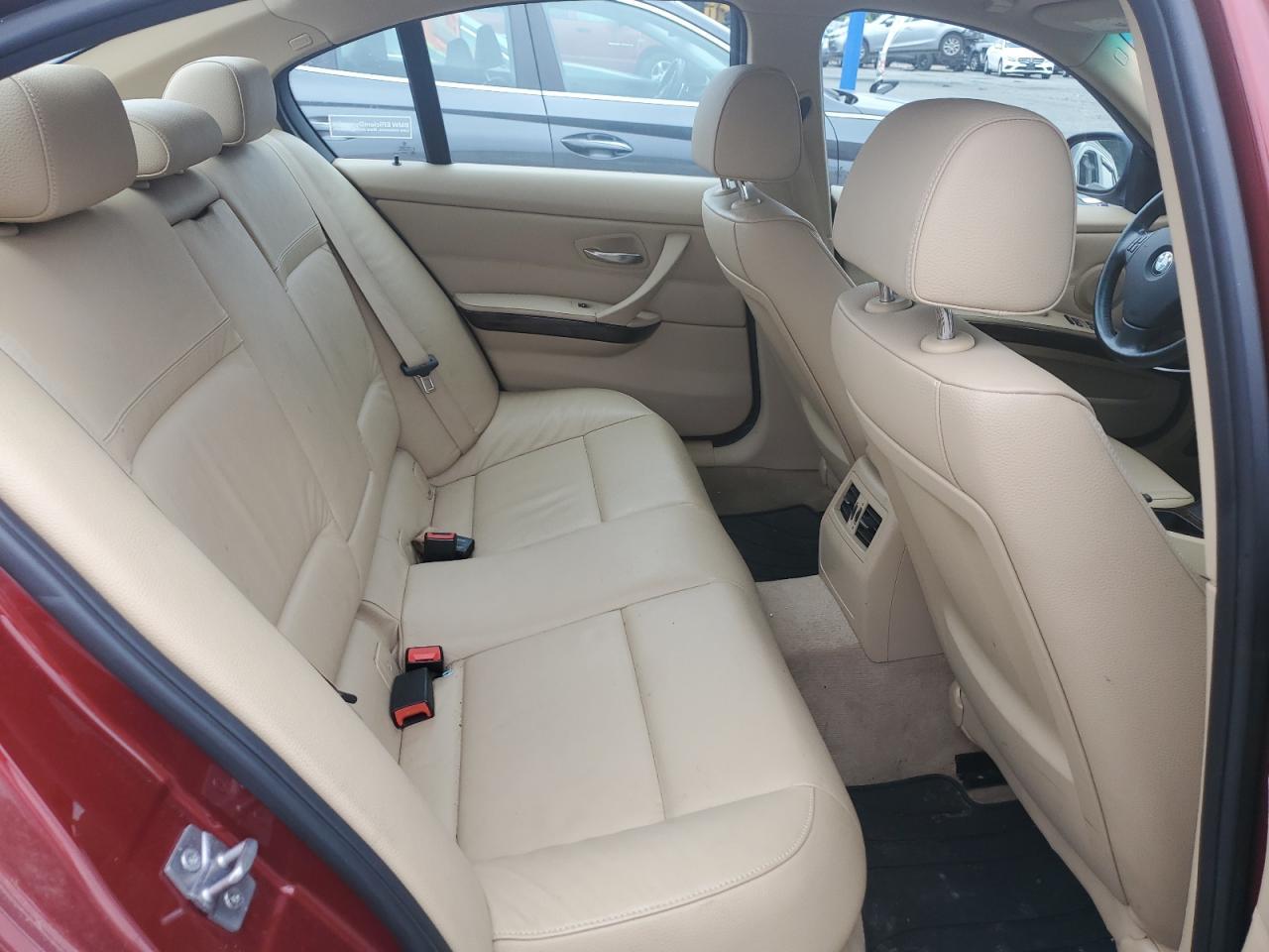2011 BMW 3 SERIES