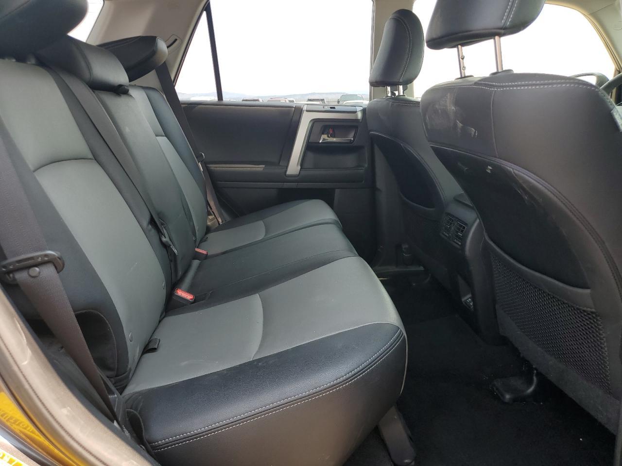 2020 TOYOTA 4Runner