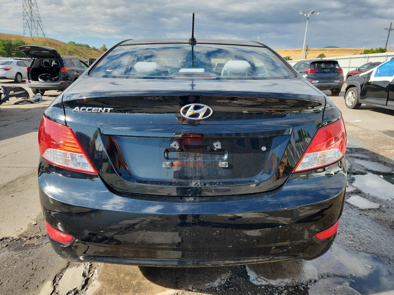 2012 HYUNDAI ACCENT