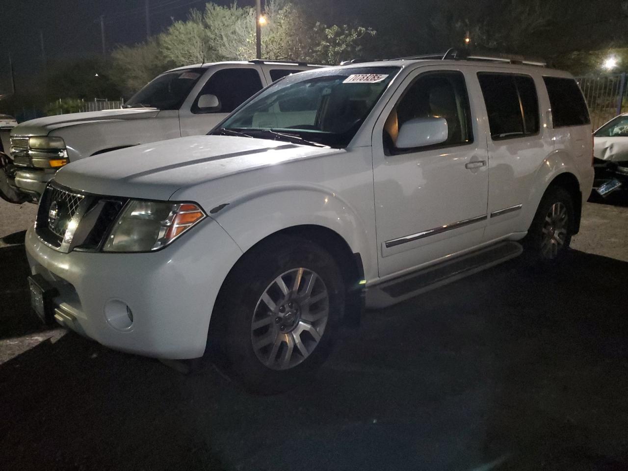2011 NISSAN PATHFINDER
