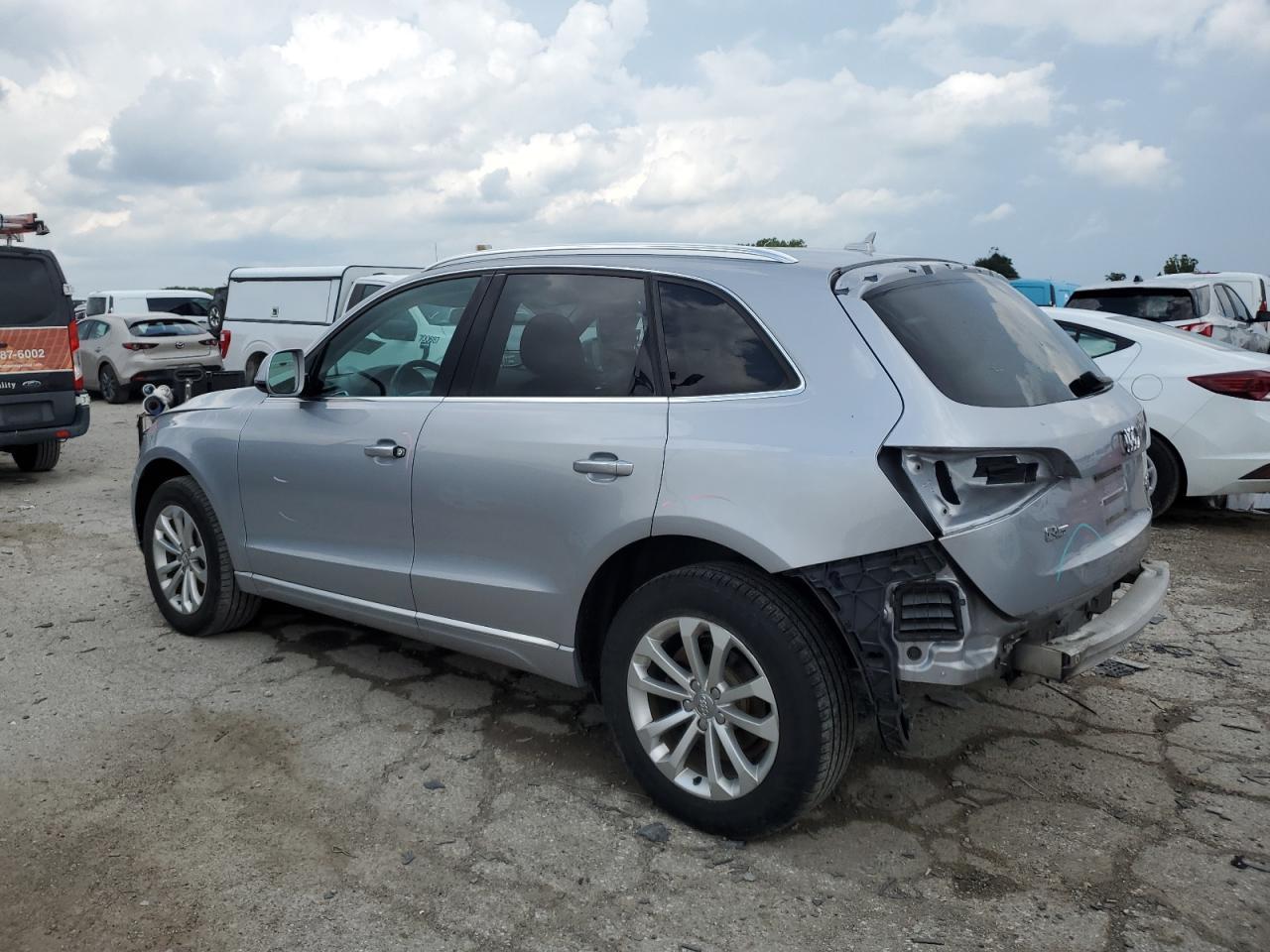 2015 AUDI Q5