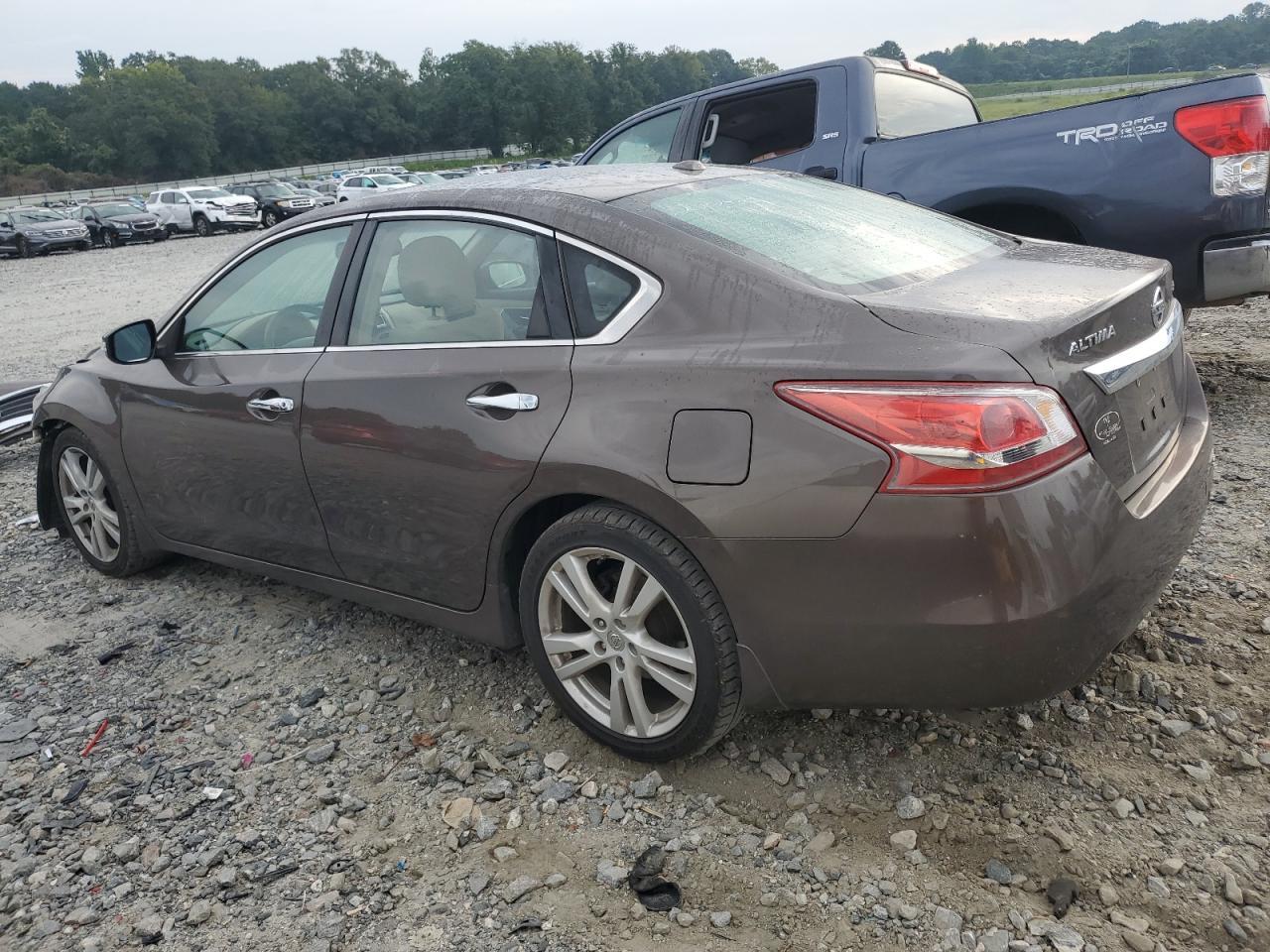 2013 NISSAN ALTIMA