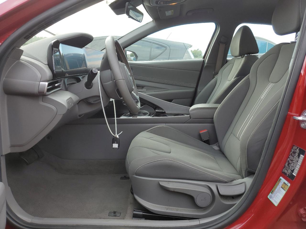 2023 HYUNDAI ELANTRA