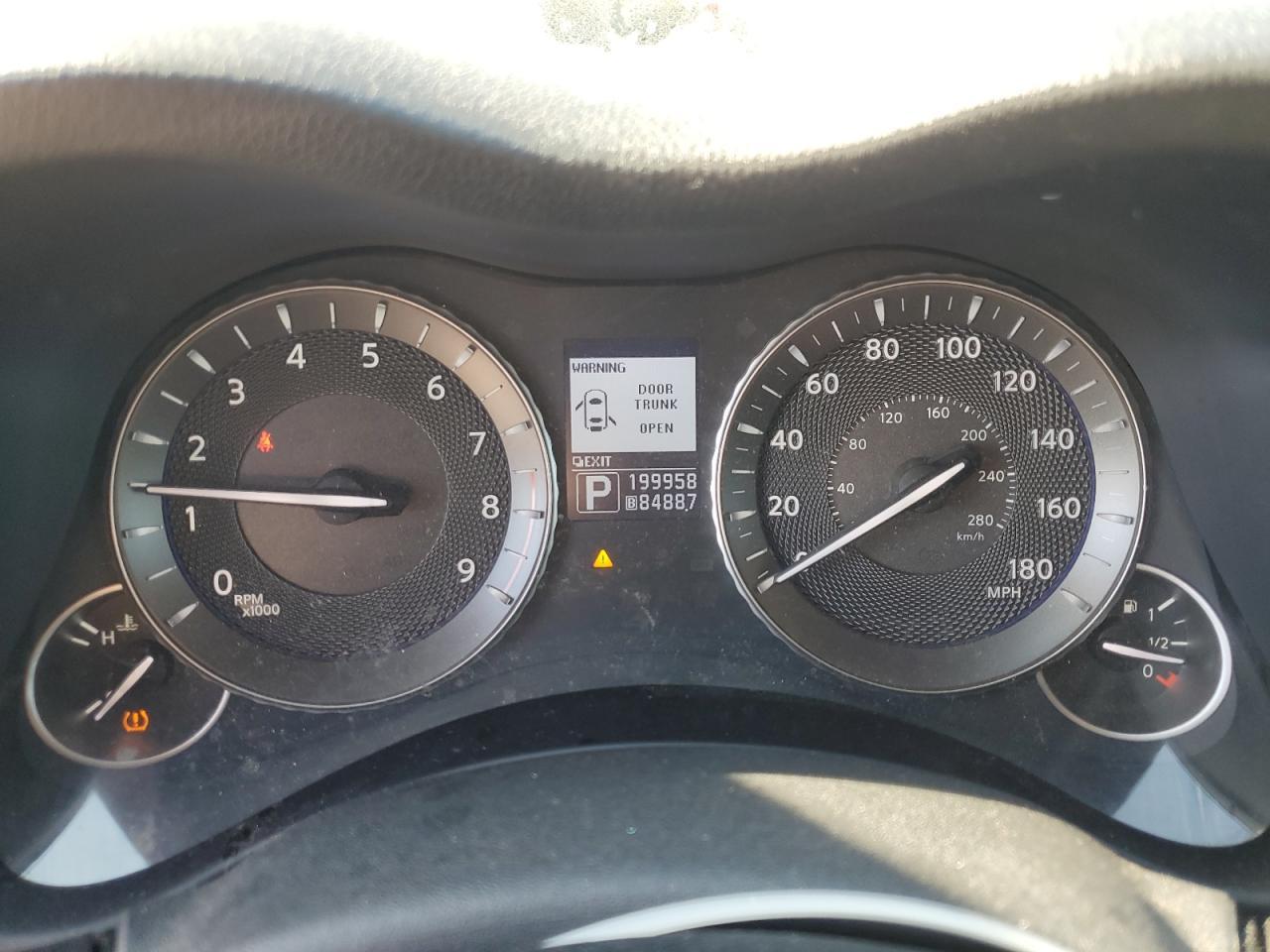 2012 INFINITI M37