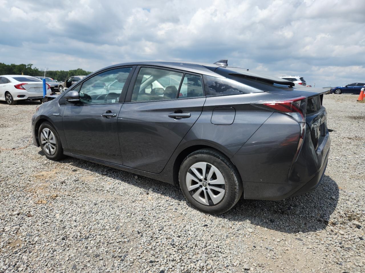 2016 TOYOTA PRIUS