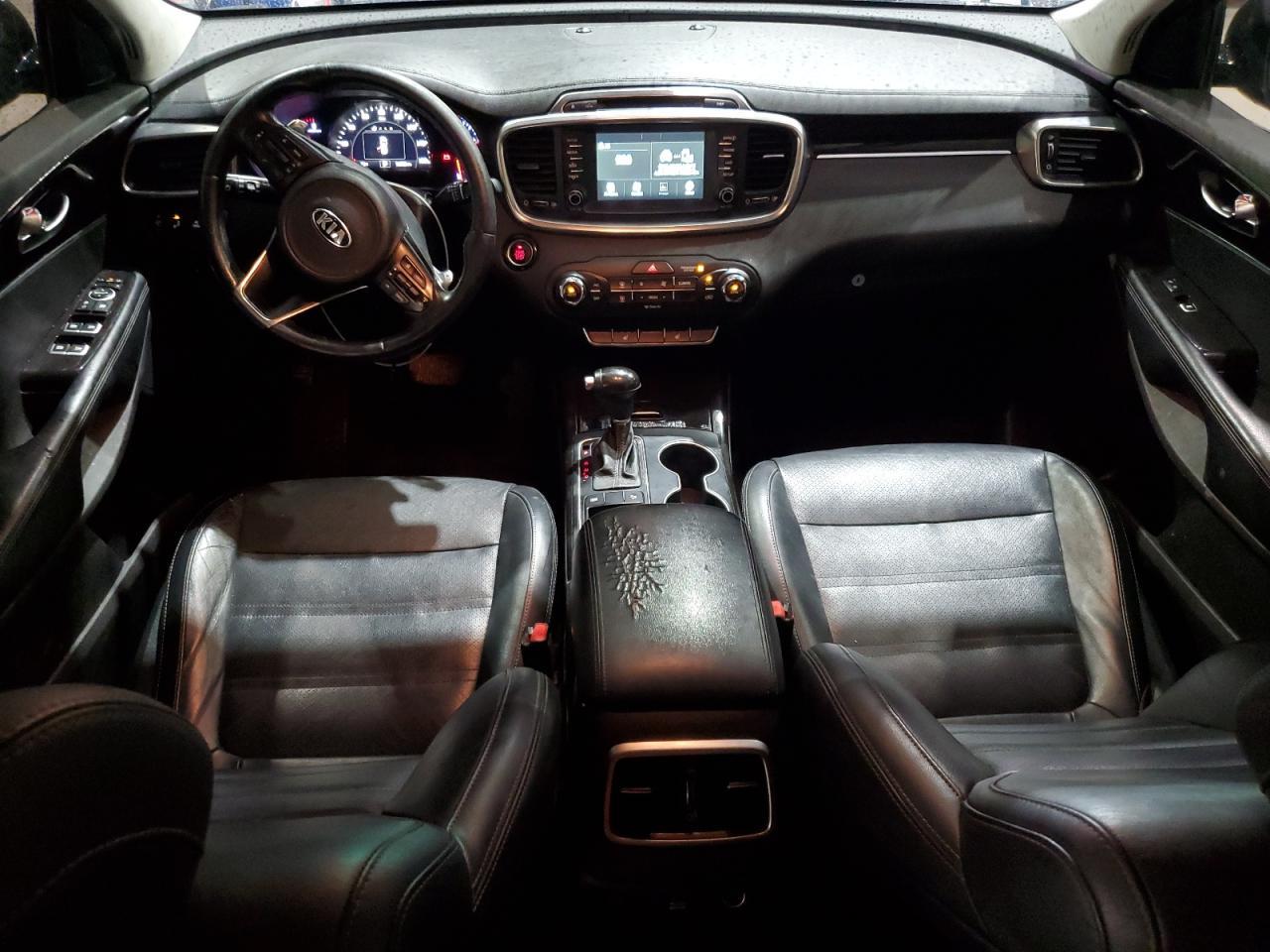 2017 KIA SORENTO