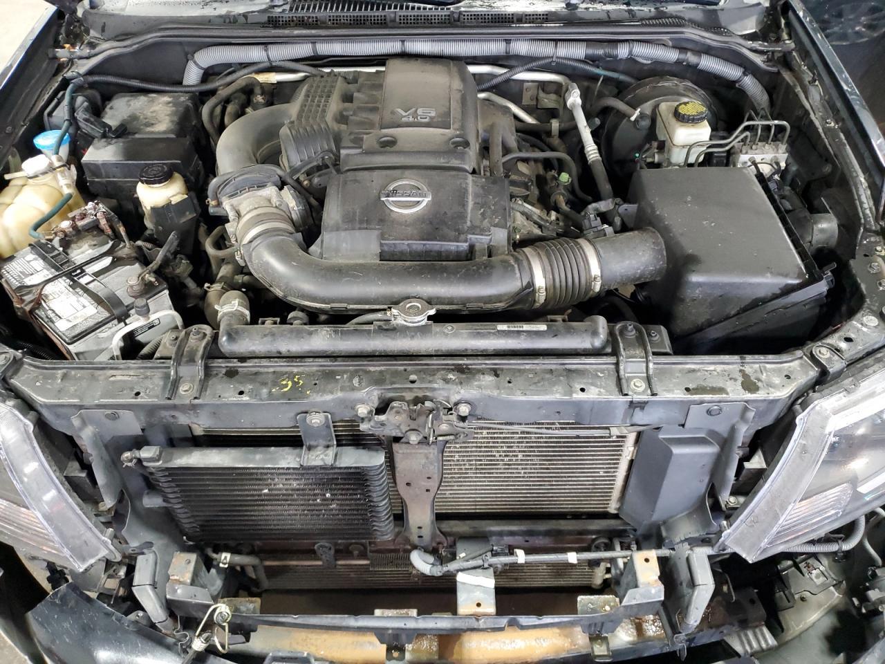 2010 NISSAN Frontier