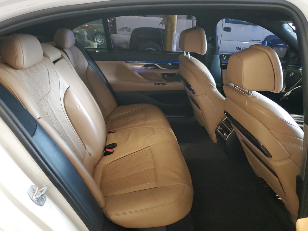 2016 BMW 7 series