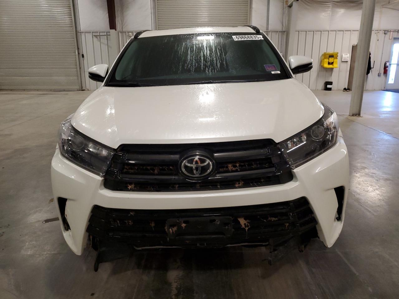 2019 TOYOTA HIGHLANDER