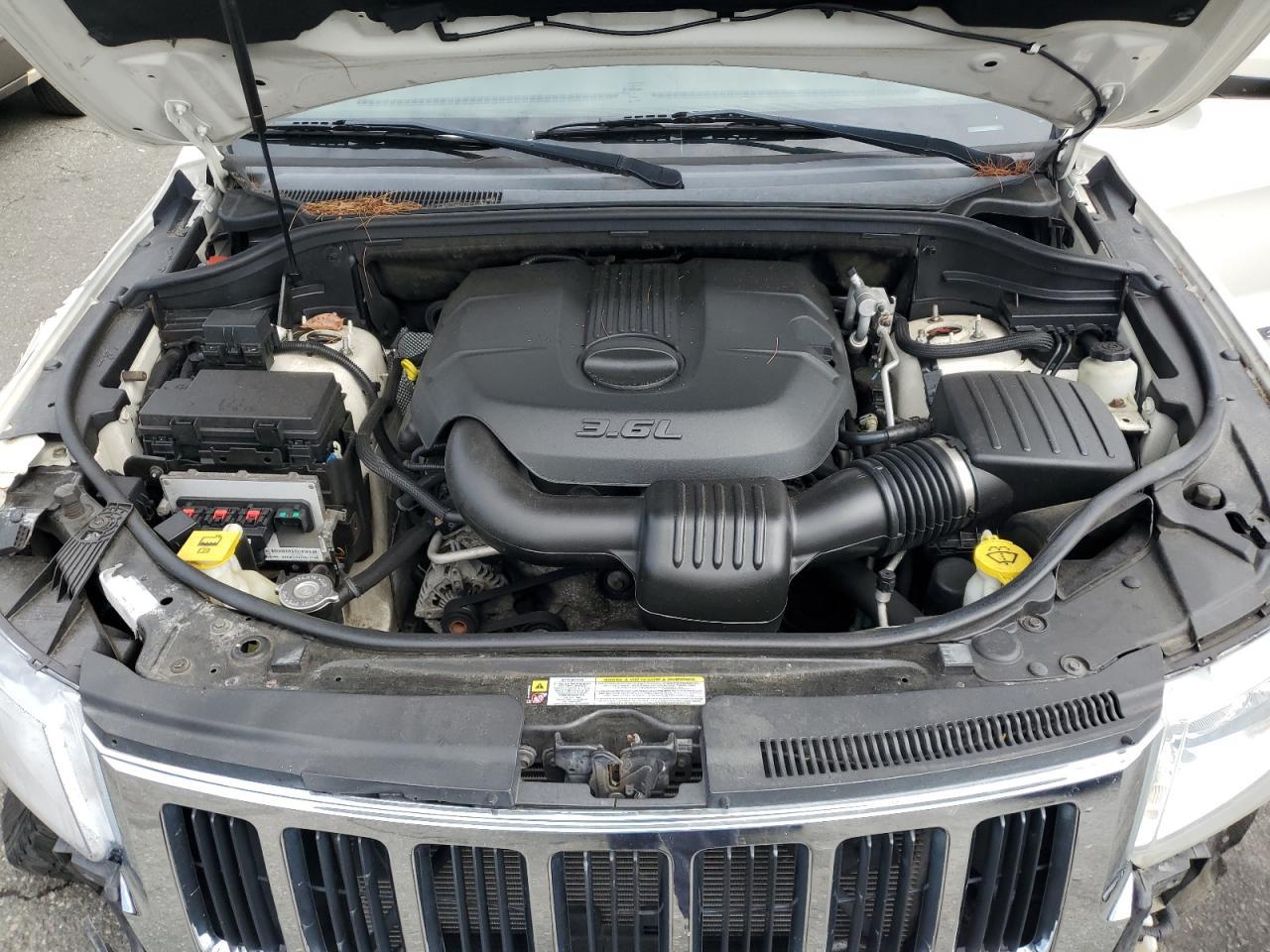 2011 JEEP Grand Cherokee