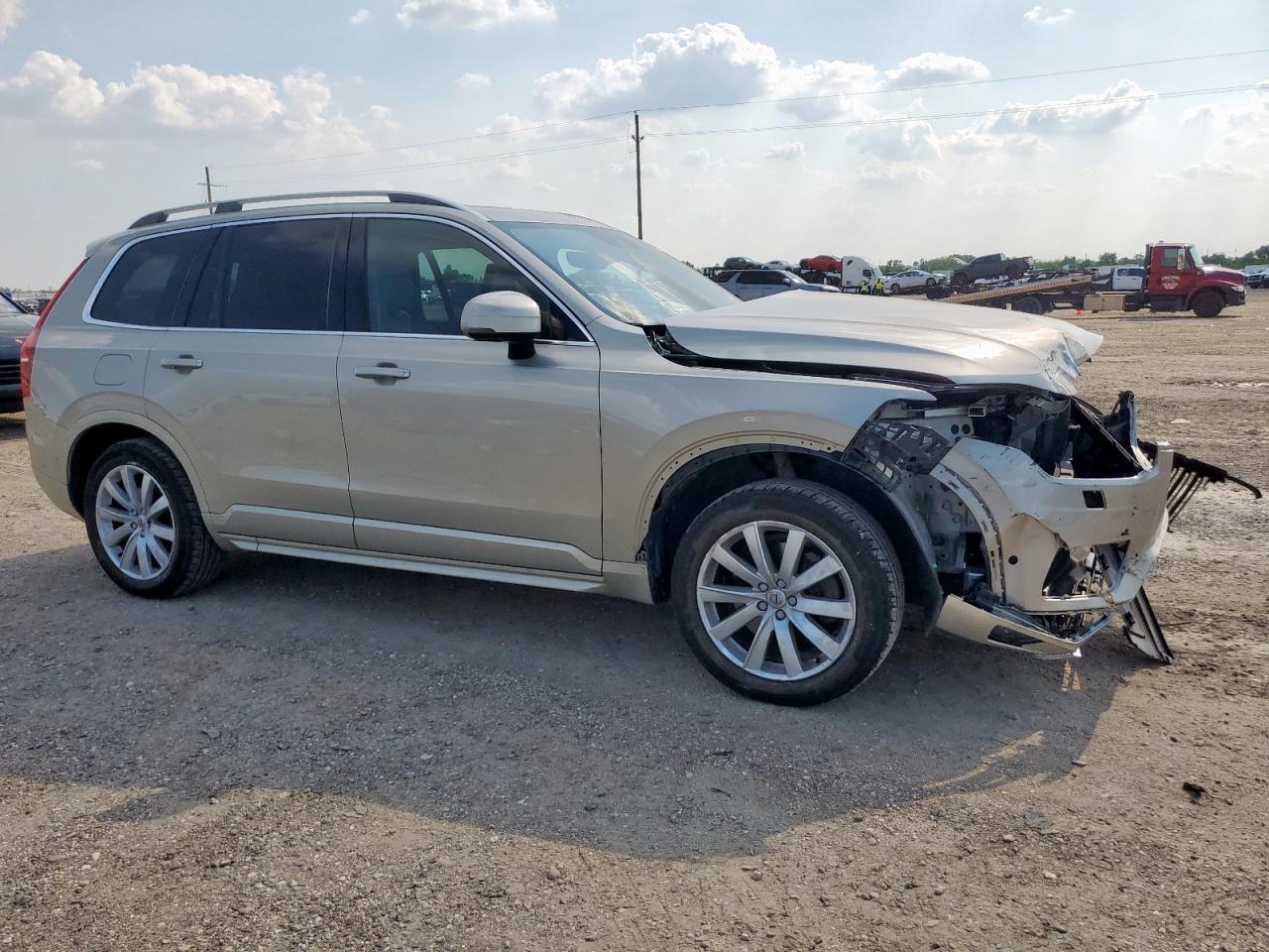 2018 VOLVO XC90