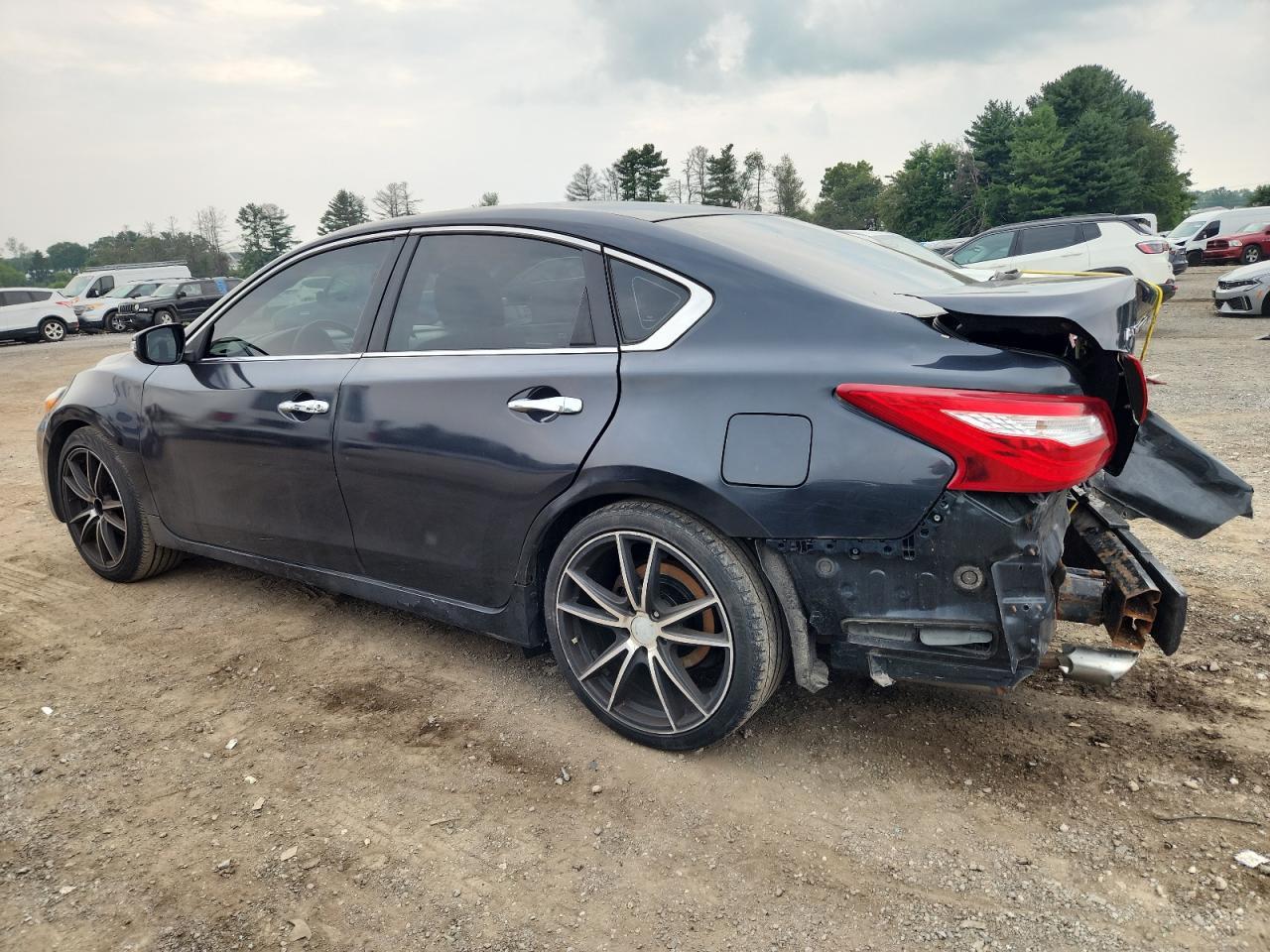 2016 NISSAN ALTIMA