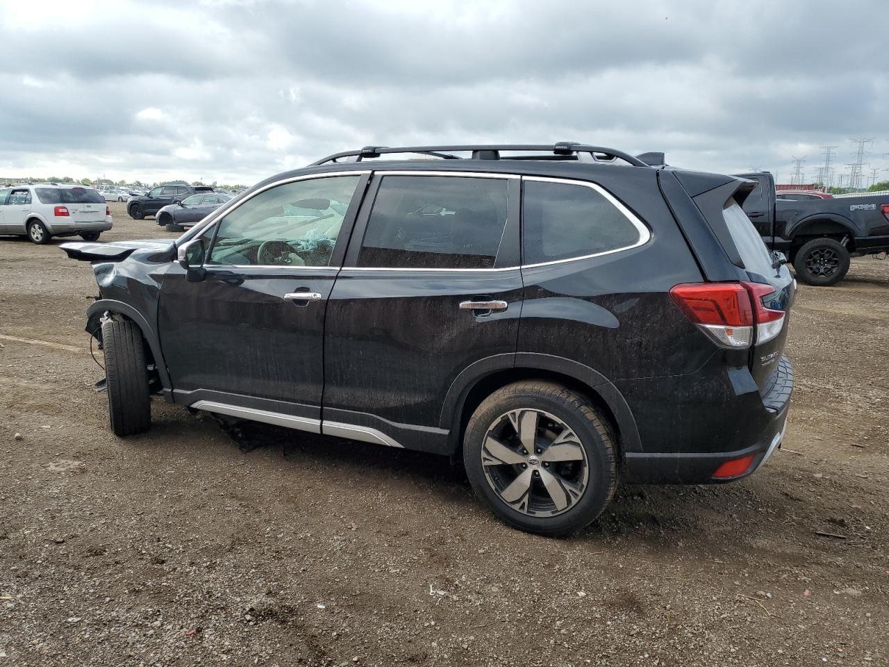 2019 SUBARU FORESTER