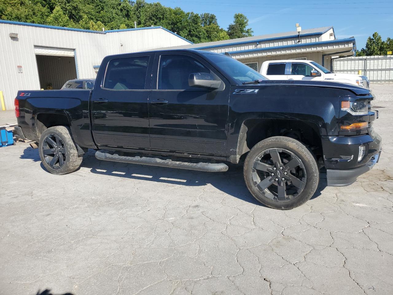 2018 CHEVROLET Silverado