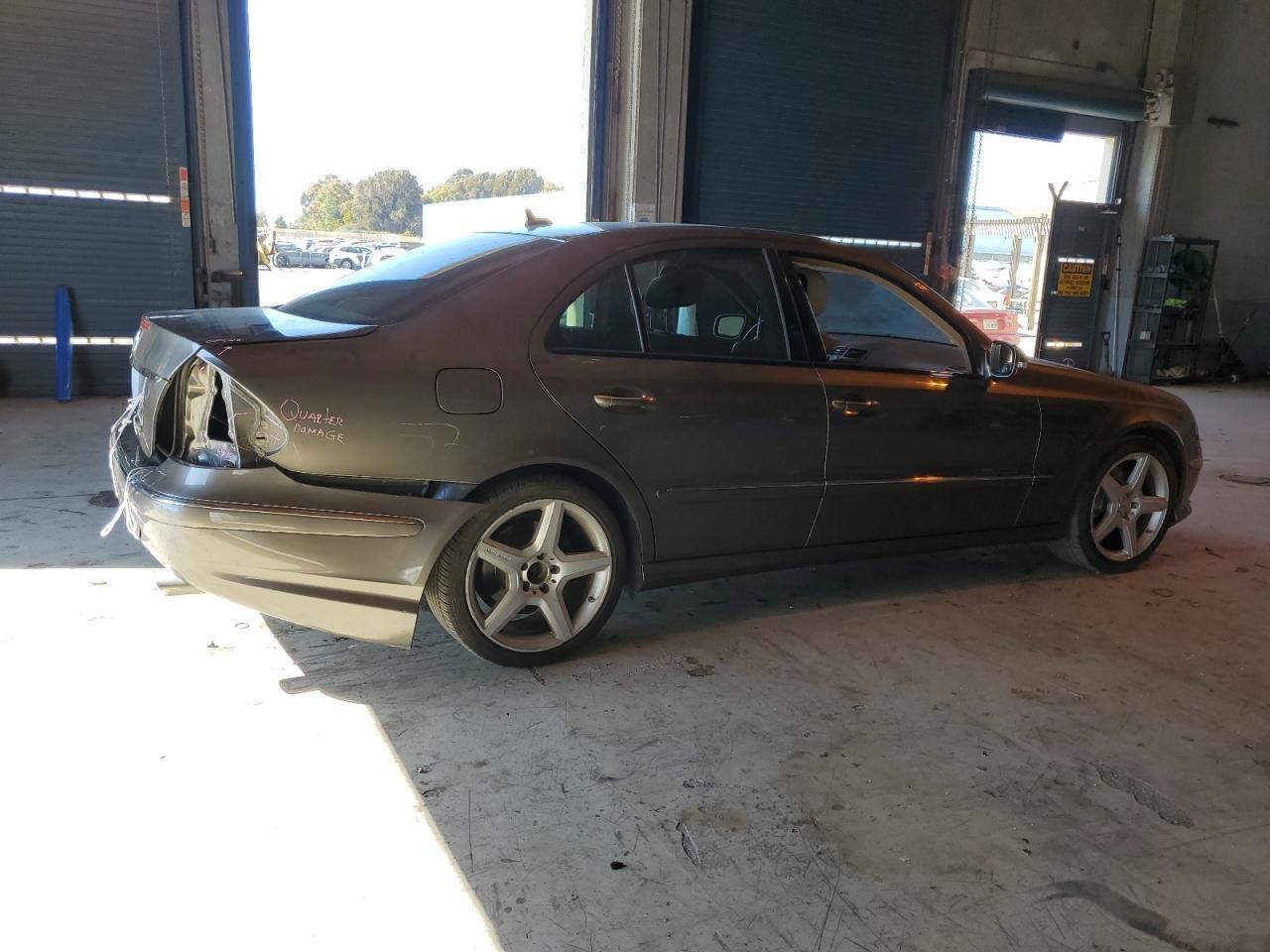 2009 MERCEDES-BENZ E-Class
