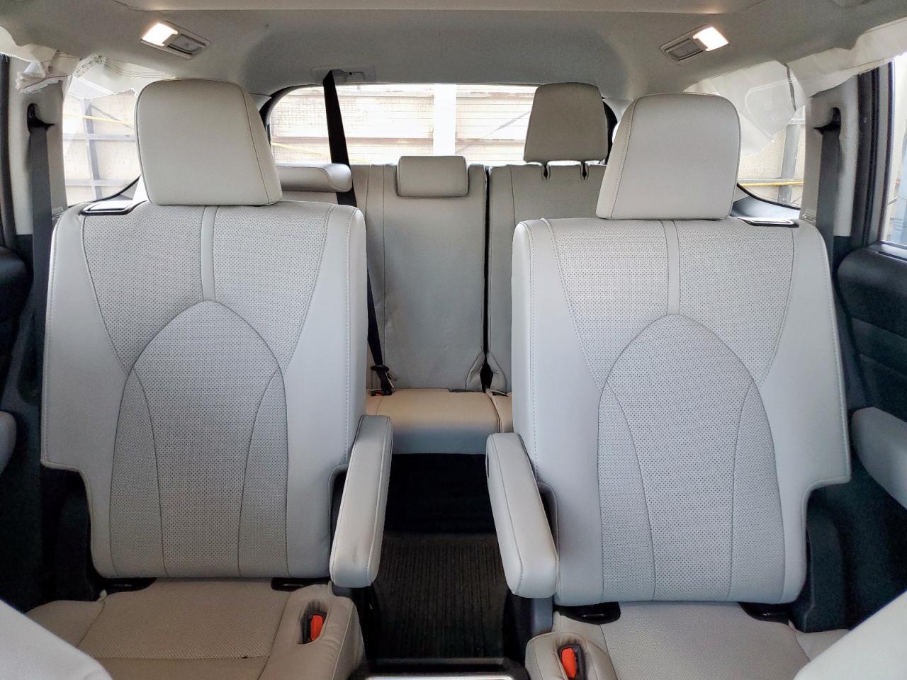 2025 TOYOTA HIGHLANDER