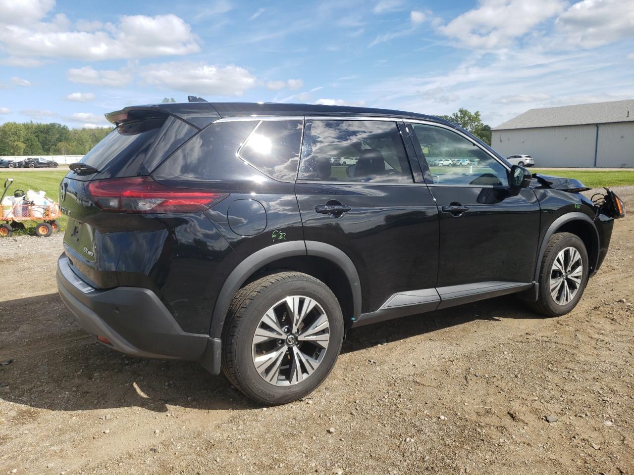 2021 NISSAN ROGUE