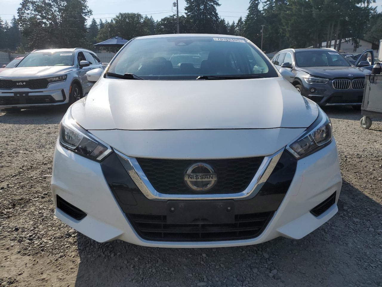 2021 NISSAN VERSA