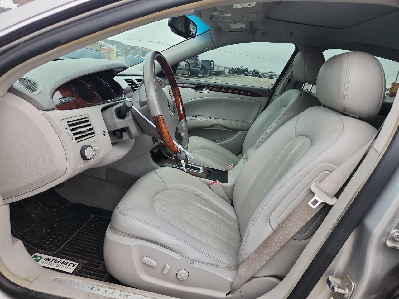 2008 BUICK Lucerne