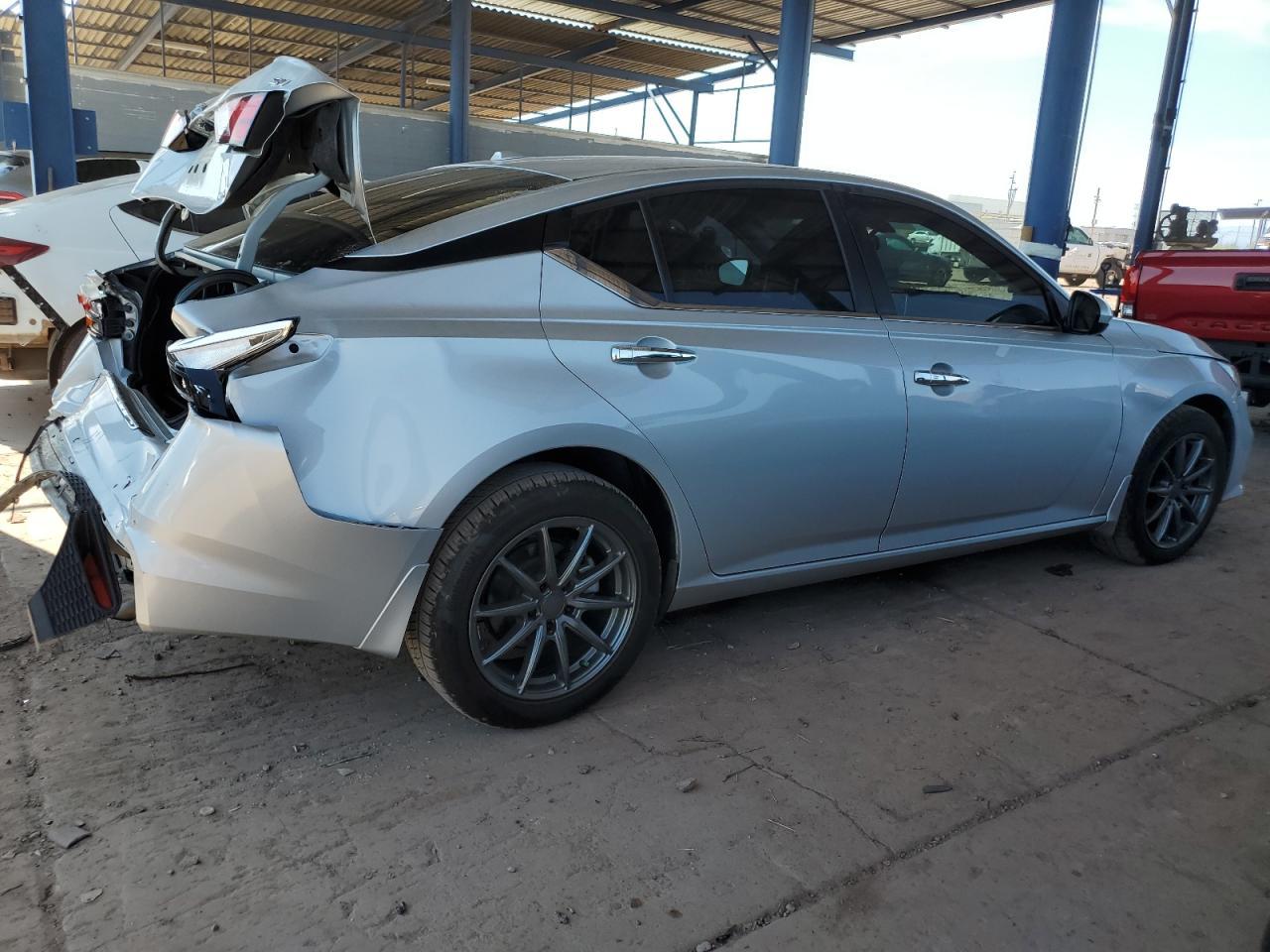 2021 NISSAN ALTIMA