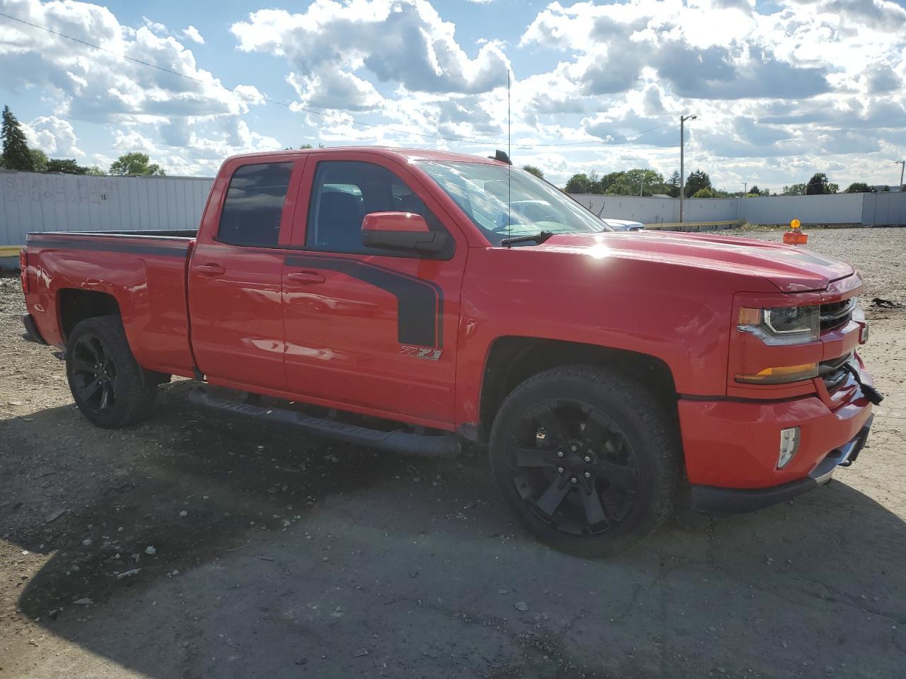 2017 CHEVROLET Silverado