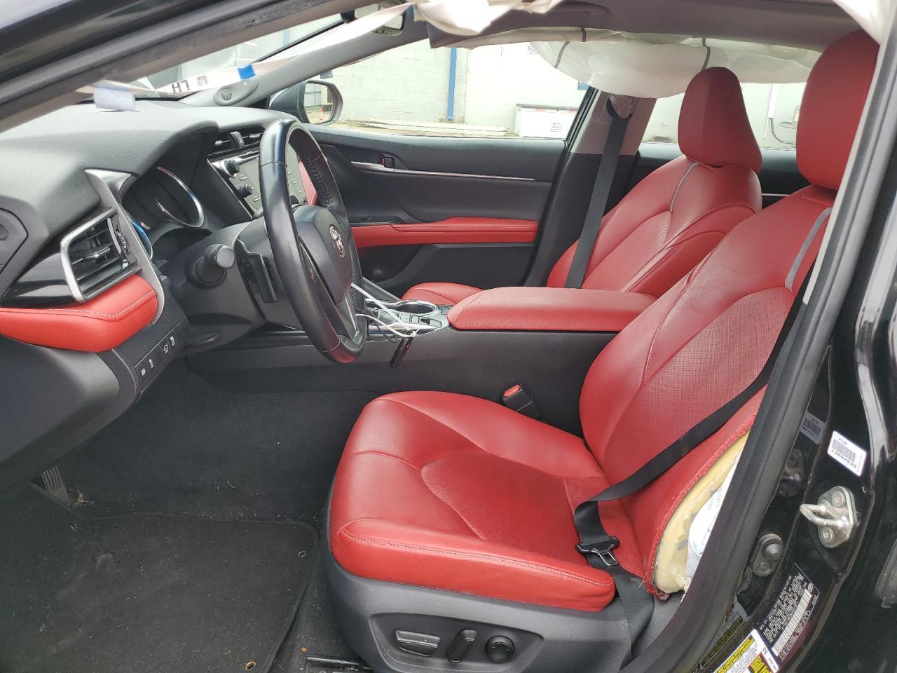 2019 TOYOTA CAMRY