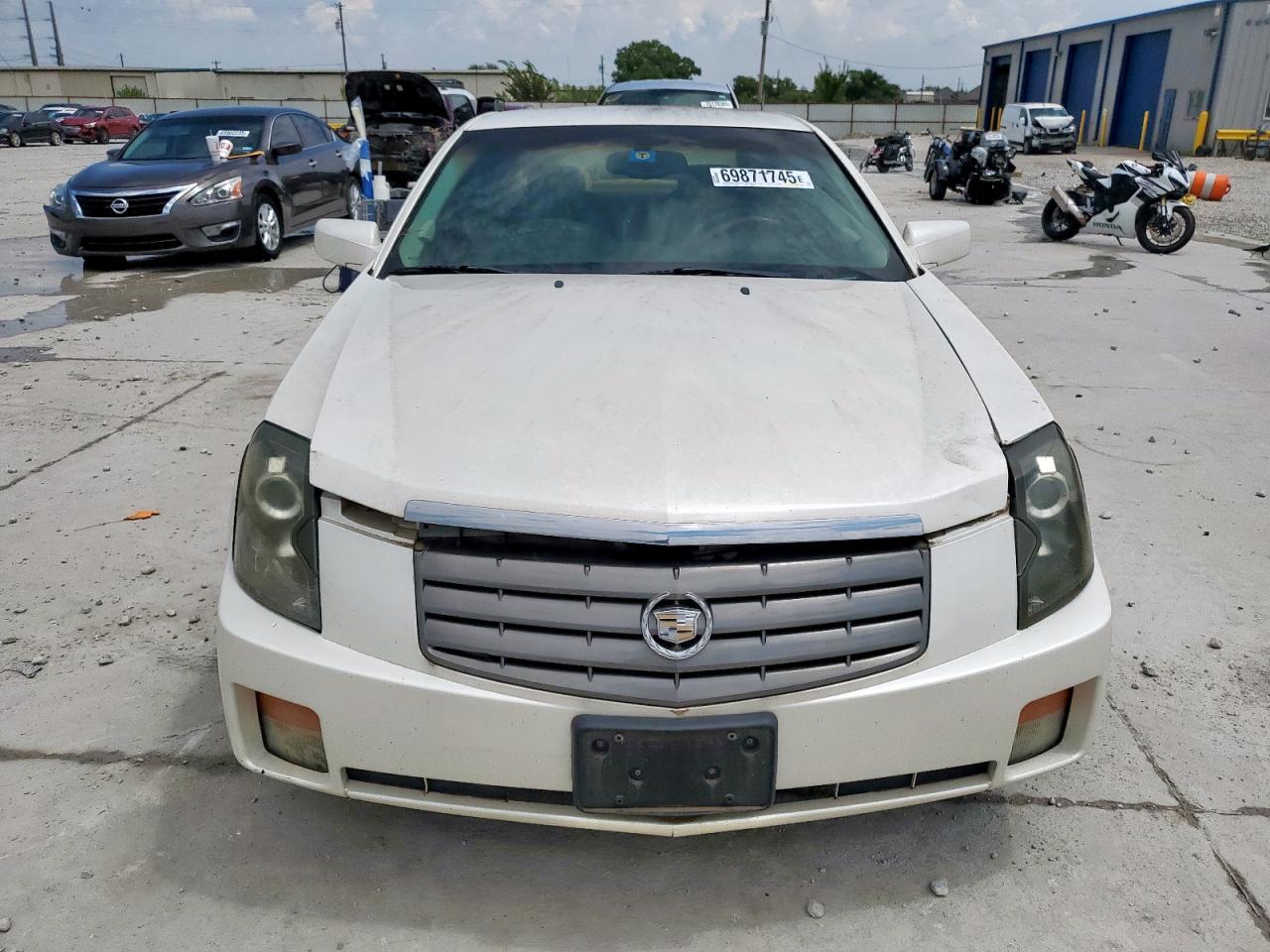 2004 CADILLAC CTS