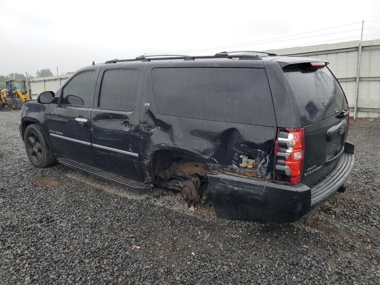 2011 CHEVROLET Suburban