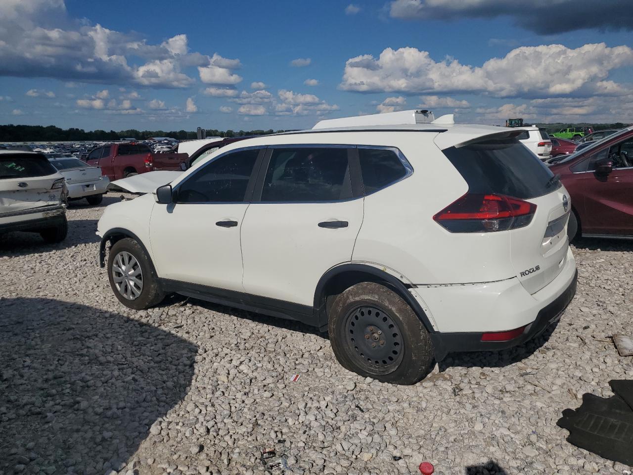 2018 NISSAN ROGUE