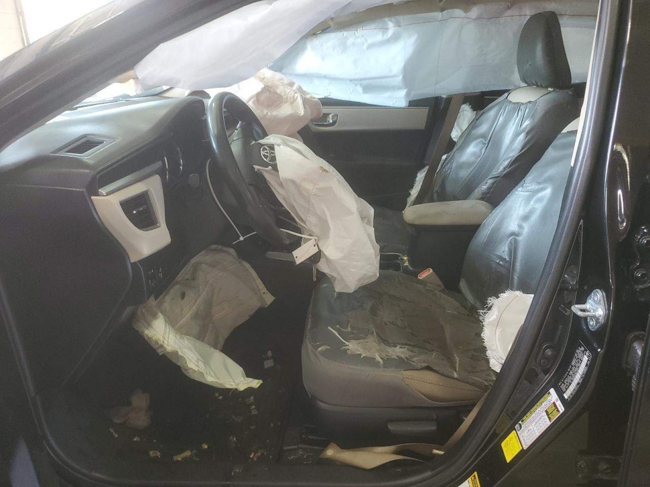 2016 TOYOTA COROLLA