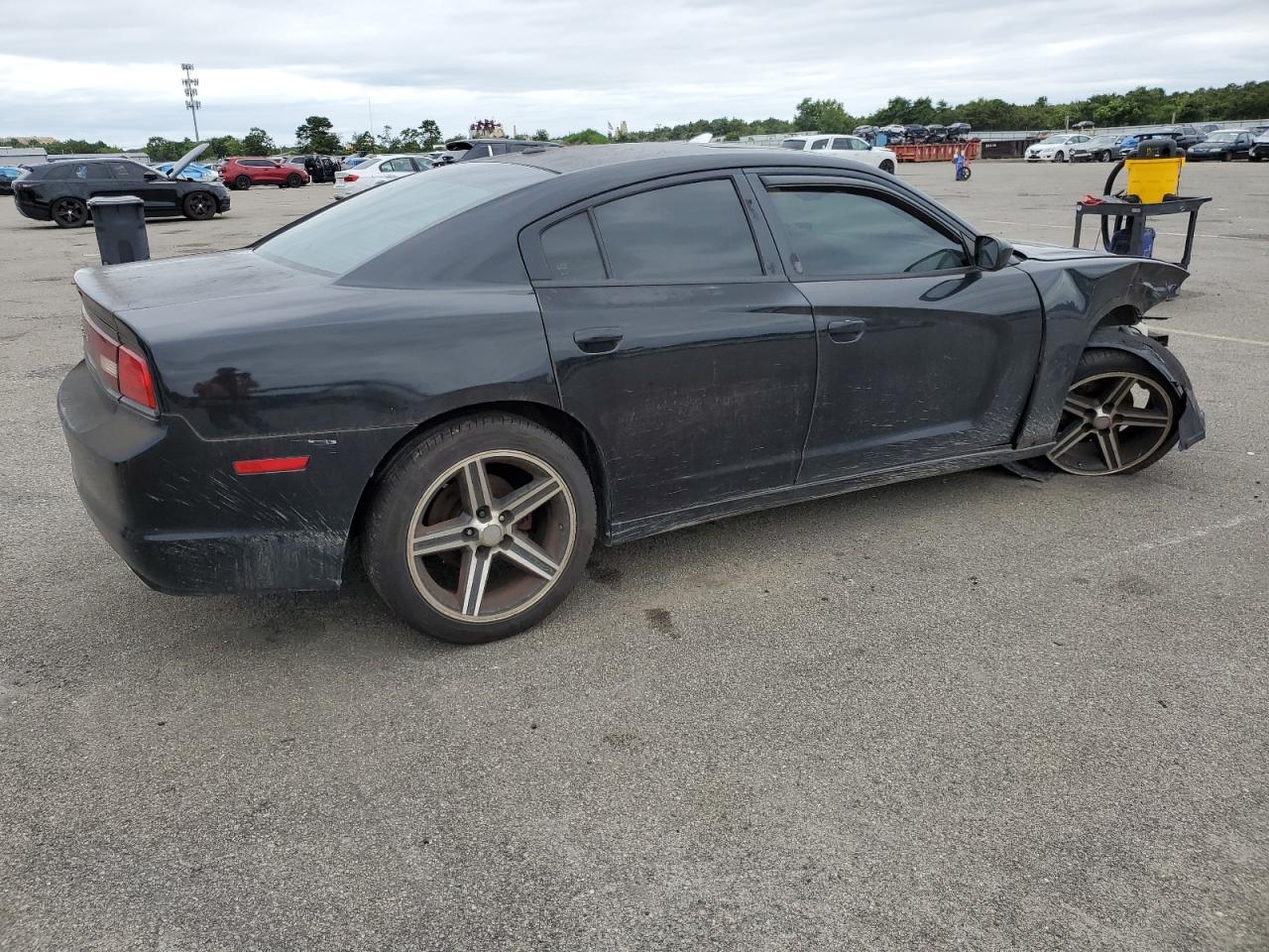 2011 DODGE CHARGER