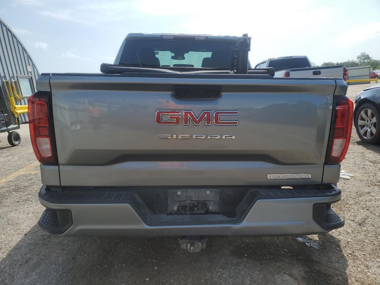 2023 GMC Sierra