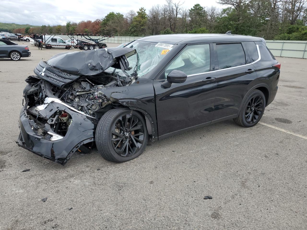 2023 MITSUBISHI outlander