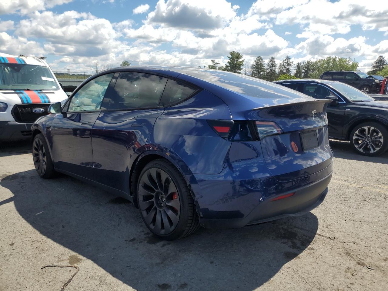 2022 TESLA MODEL Y