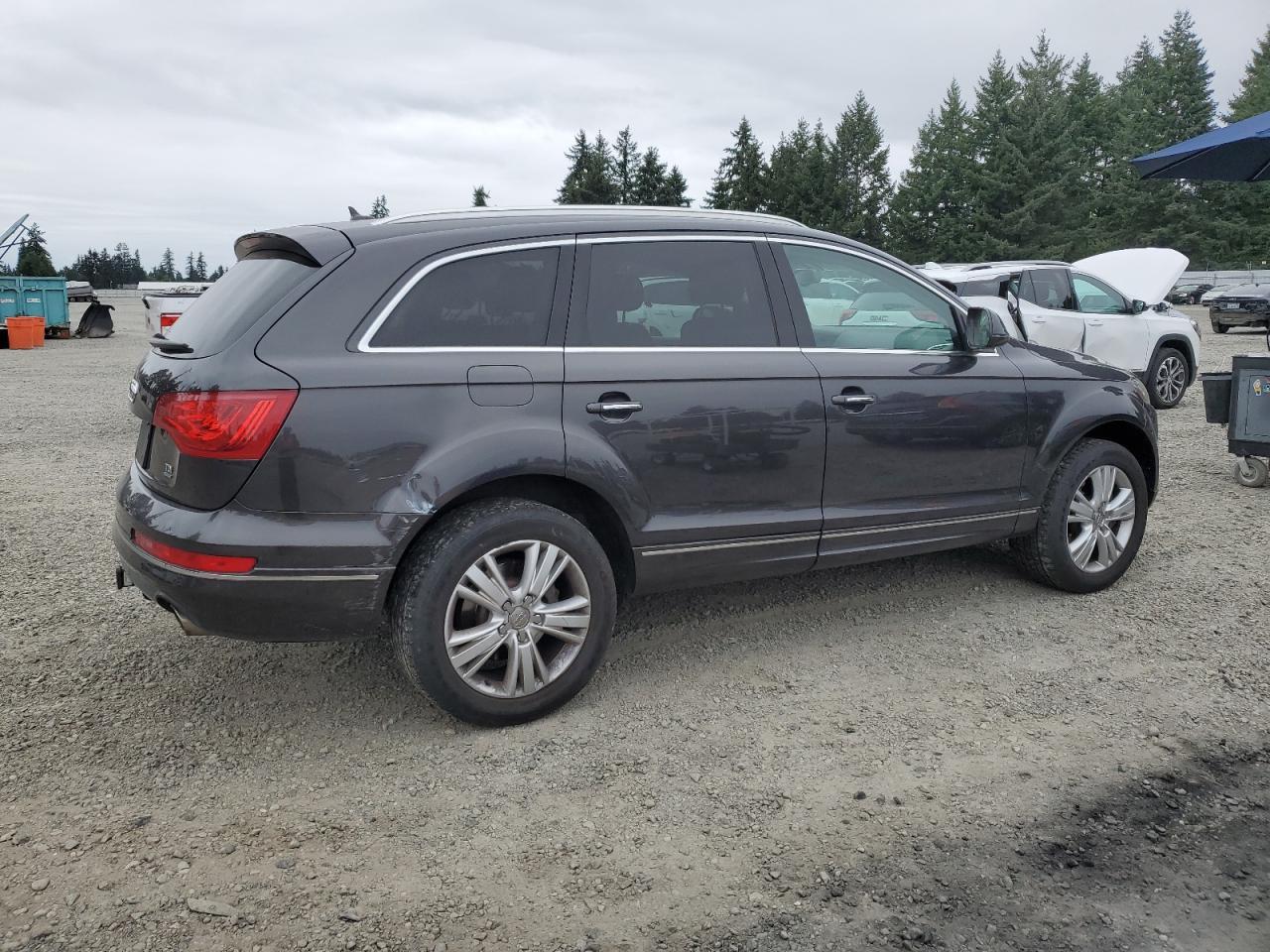 2011 AUDI Q7