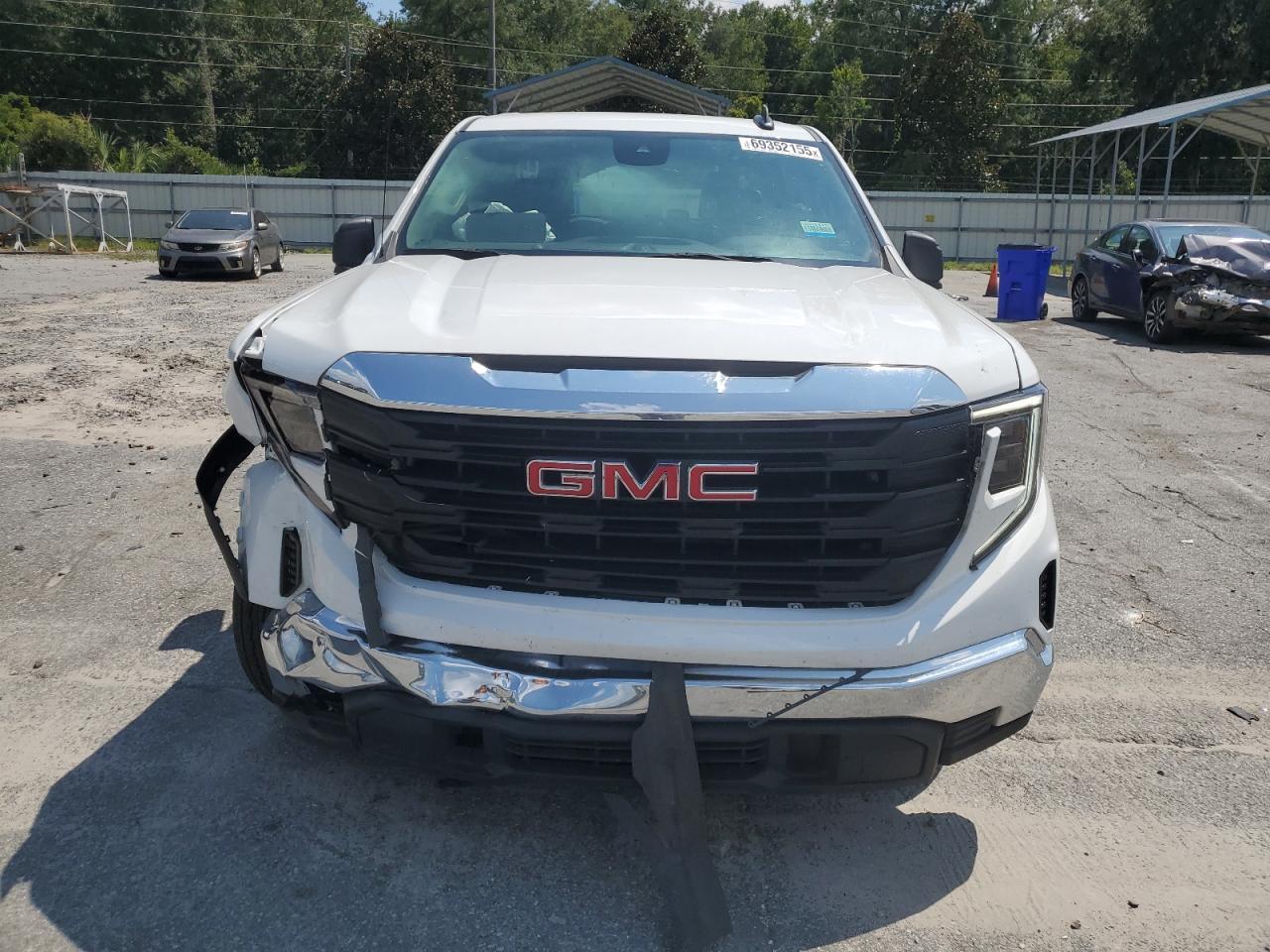 2024 GMC Sierra