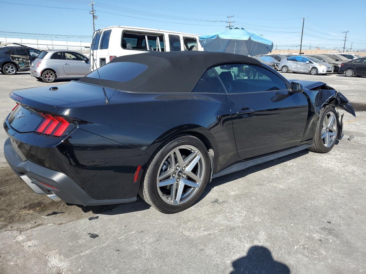 2024 FORD MUSTANG