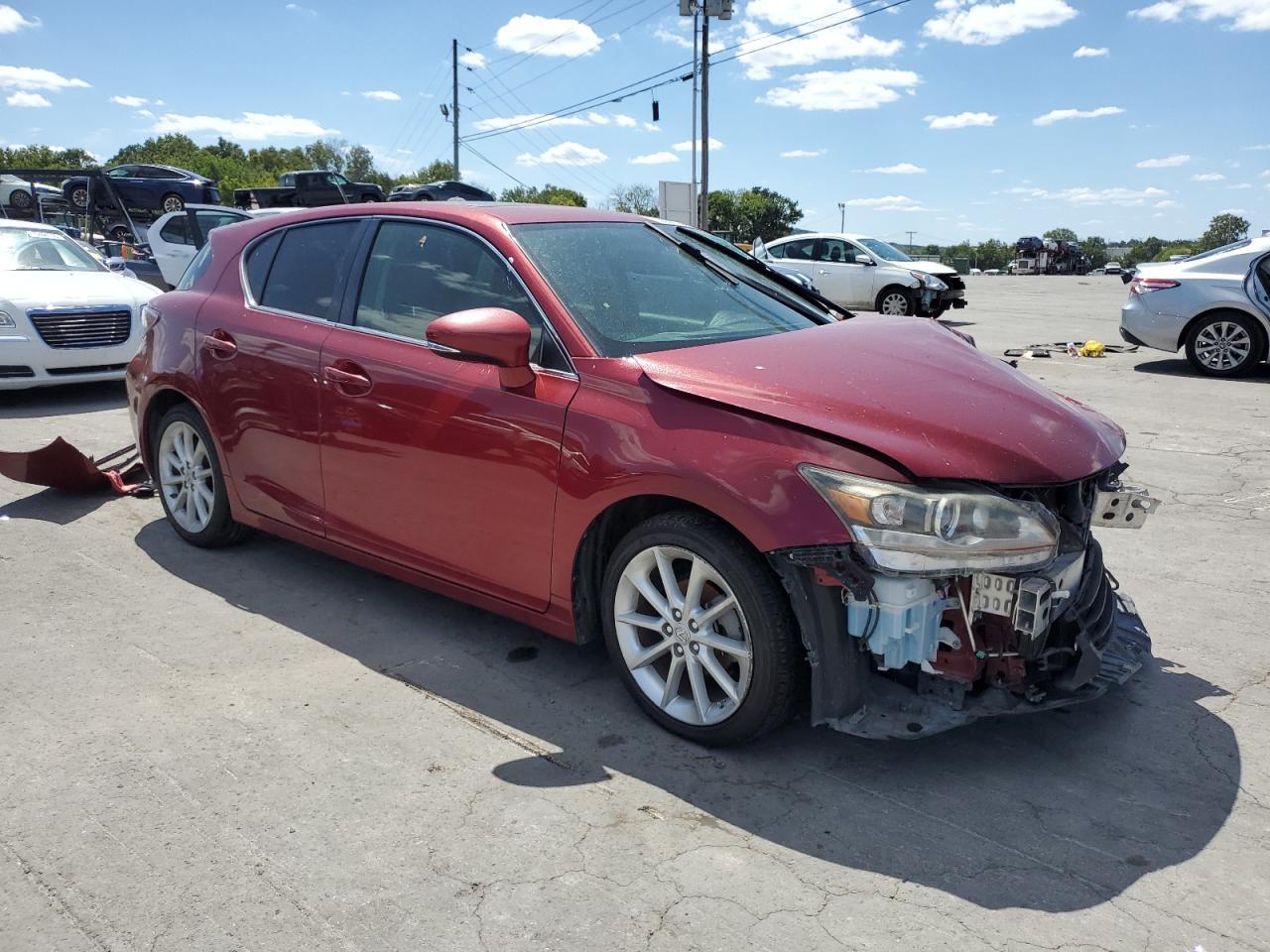 2013 LEXUS CT 200