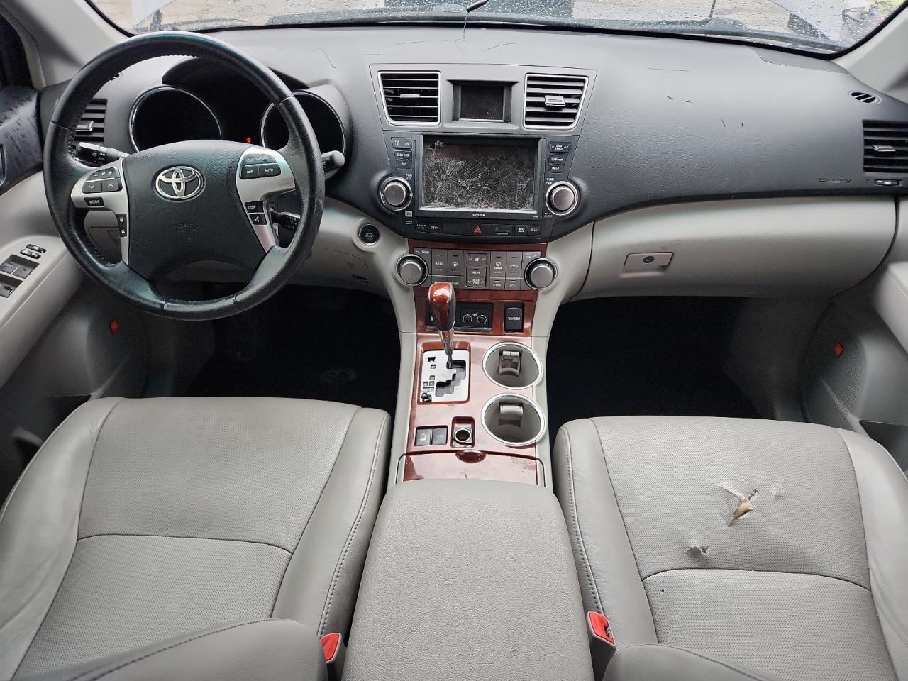 2012 TOYOTA HIGHLANDER