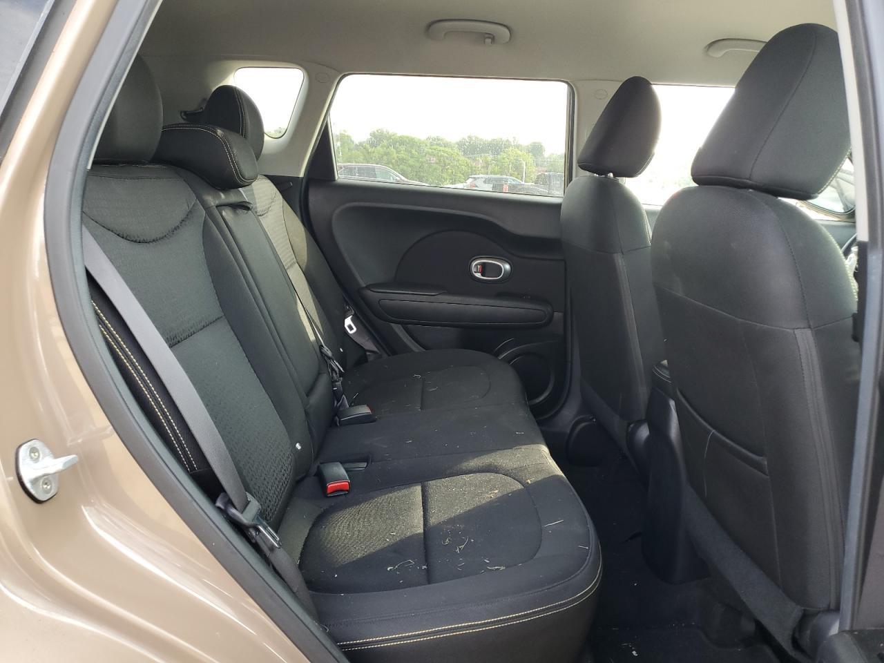 2015 KIA SOUL
